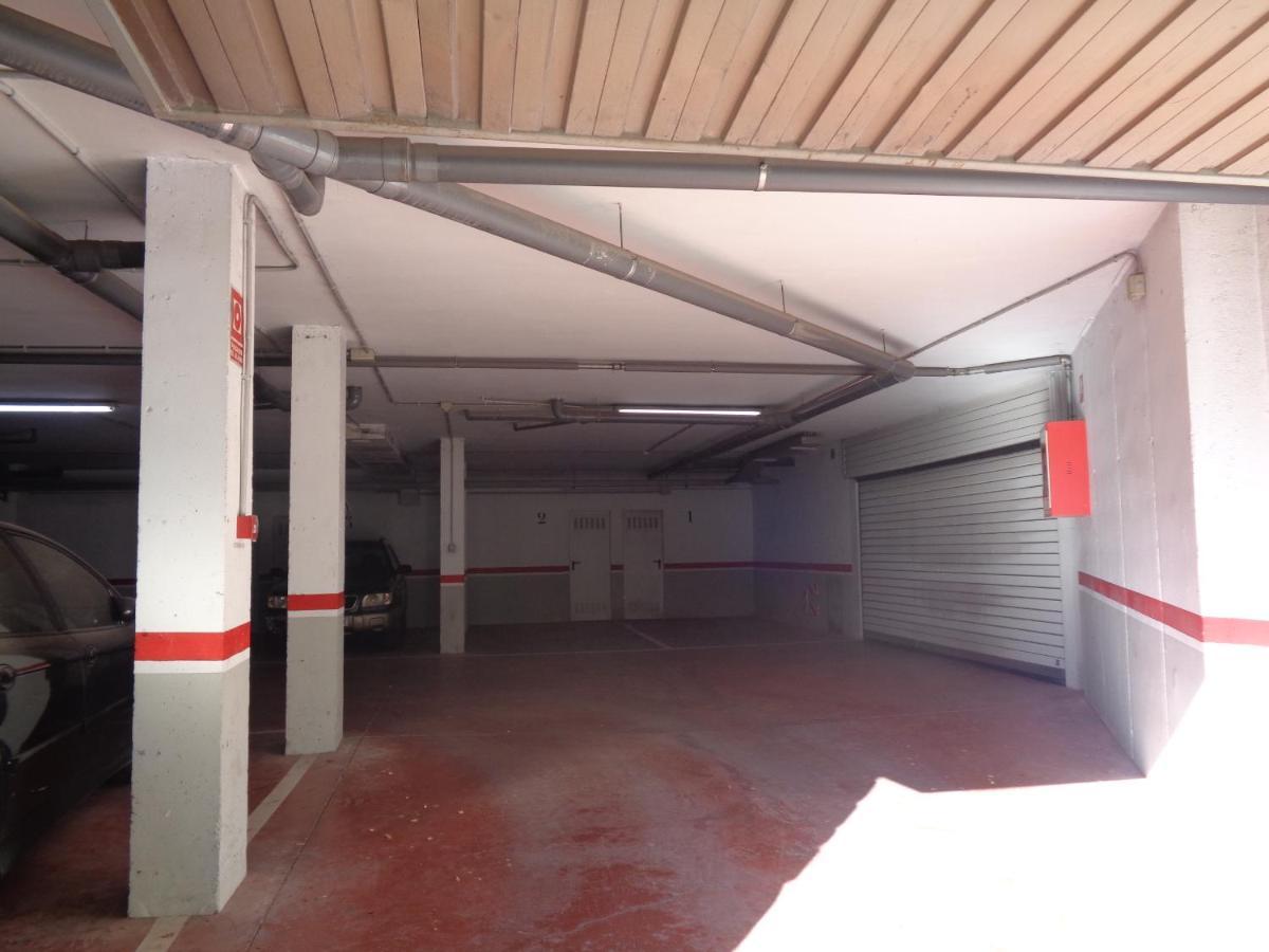 Ferienwohnung Apartamento Familiar Con Vistas Y Garage La Portiecha Sallent de Gállego Exterior foto